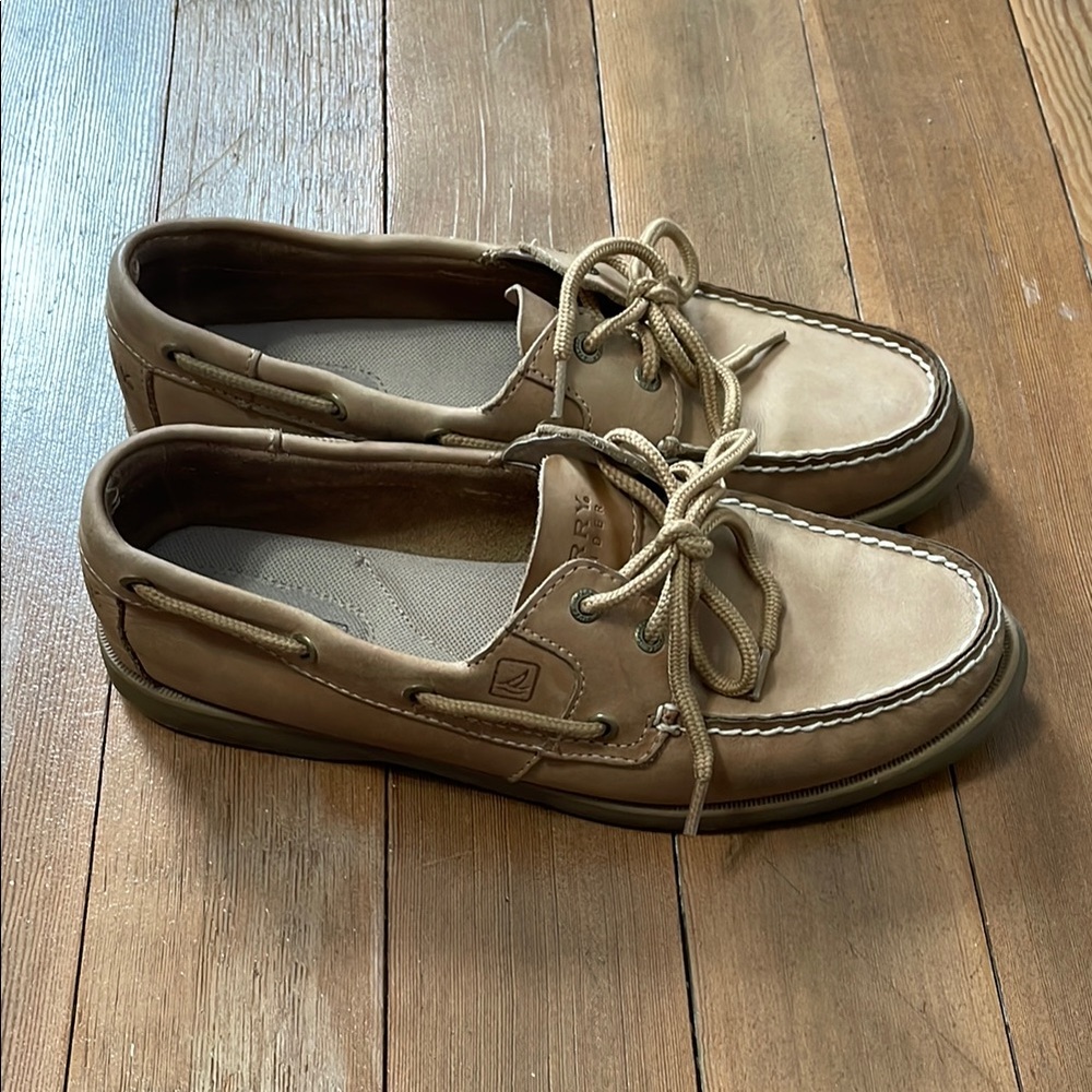 Sperry leather loafer boat shoe brown 9